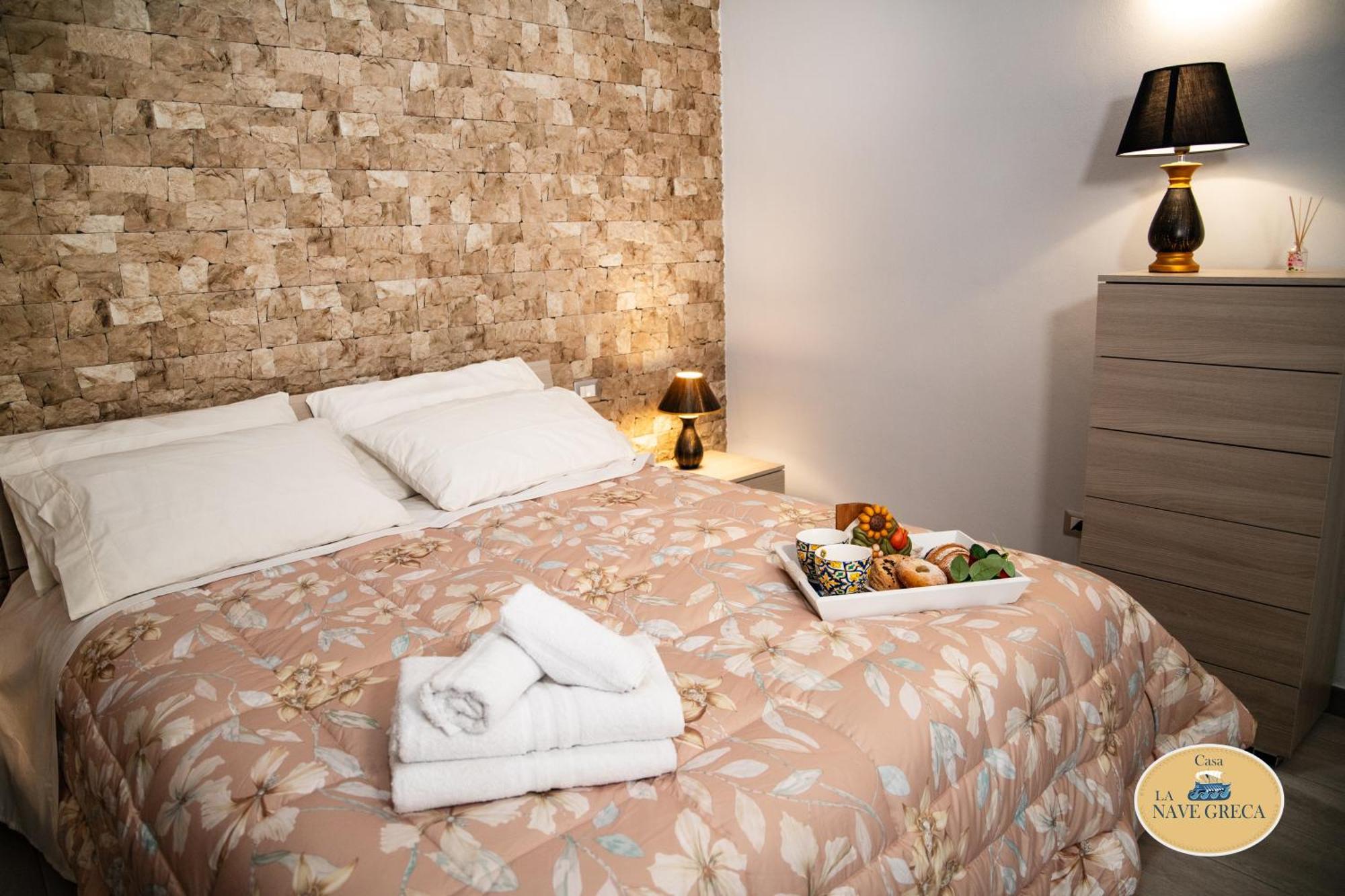 Le Dimore Di Ulisse A Gela - Casa Vacanza B&B - La Nave Greca Extérieur photo