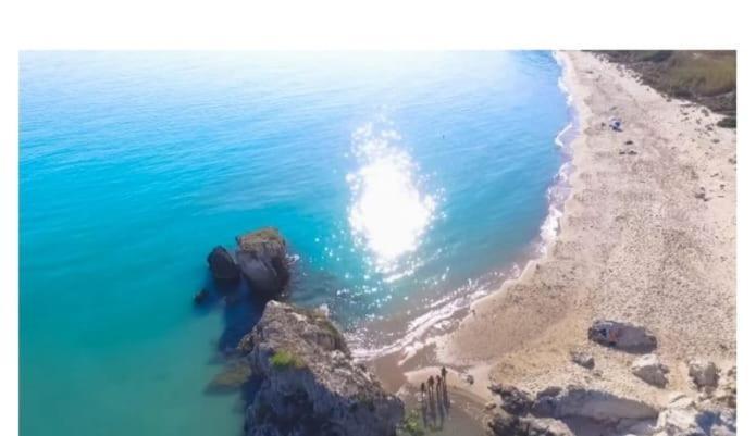 Le Dimore Di Ulisse A Gela - Casa Vacanza B&B - La Nave Greca Extérieur photo