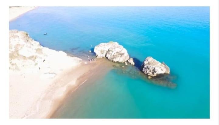 Le Dimore Di Ulisse A Gela - Casa Vacanza B&B - La Nave Greca Extérieur photo